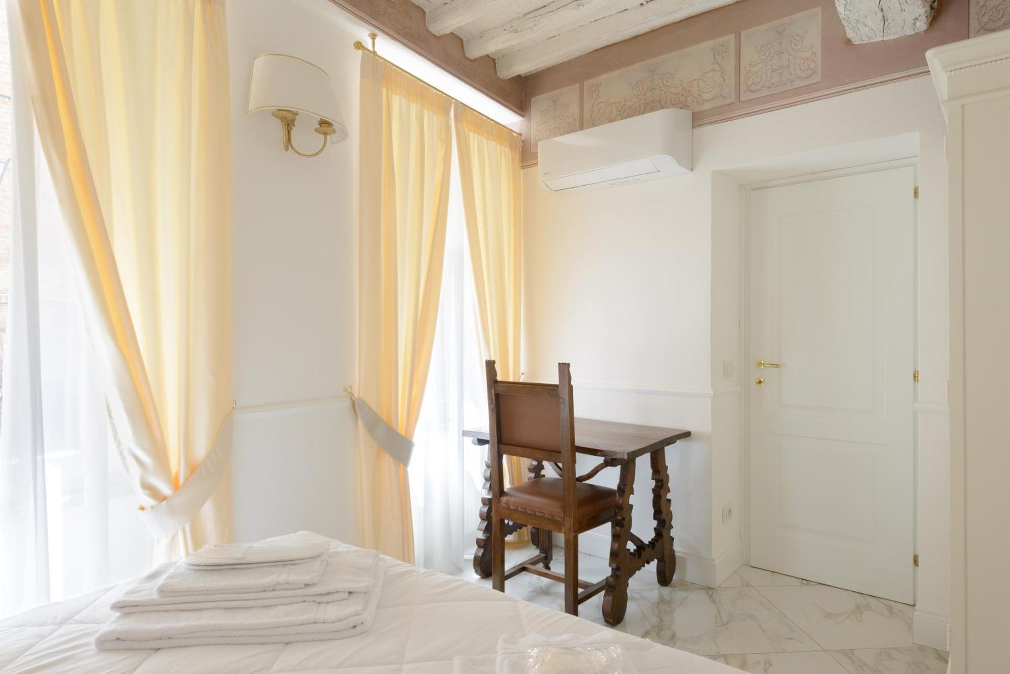 Domus Nannini Spa - L' Arco Di Matteotti Σιένα Εξωτερικό φωτογραφία